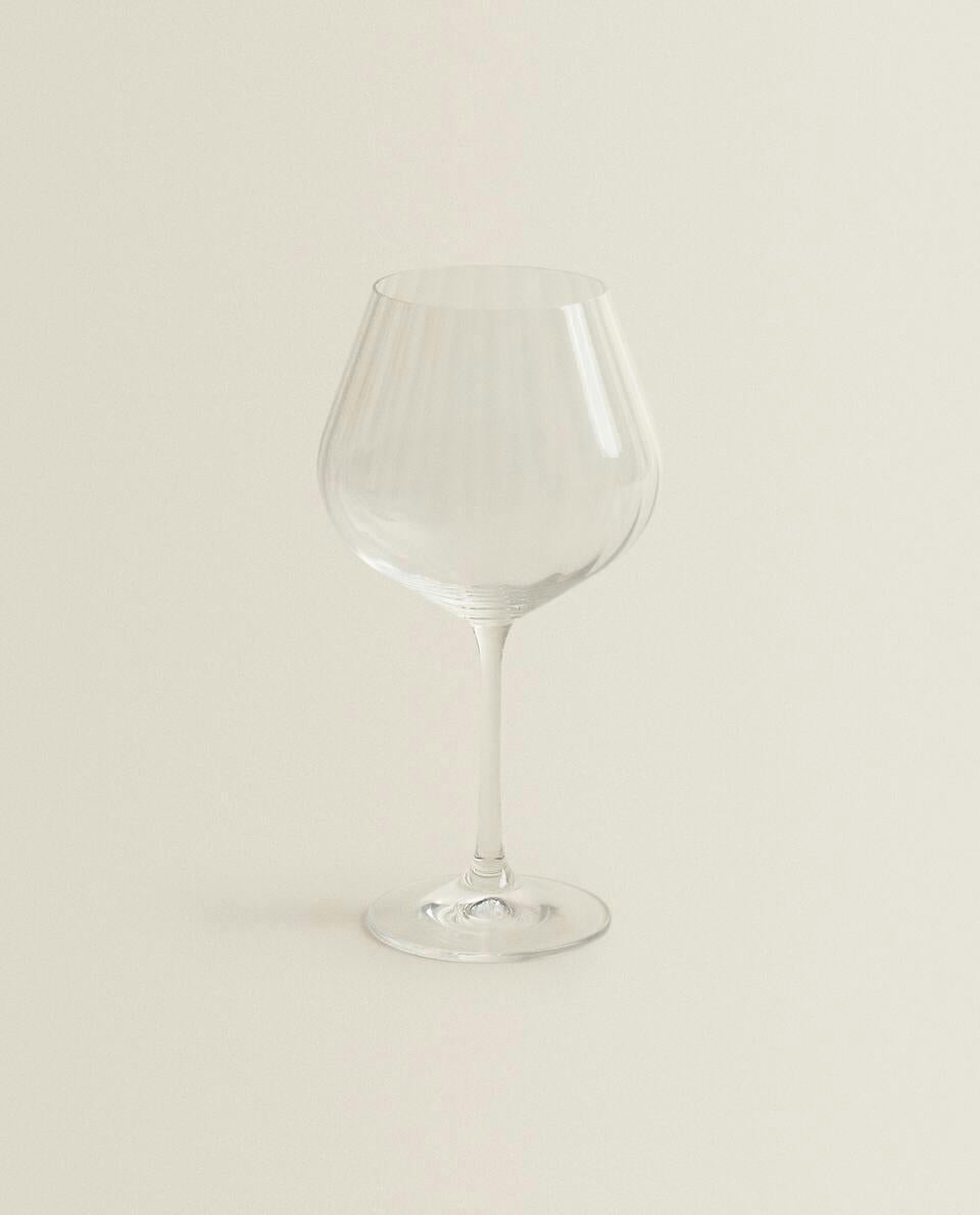 WAVY-EFFECT BOHEMIA CRYSTAL WINE GLASS